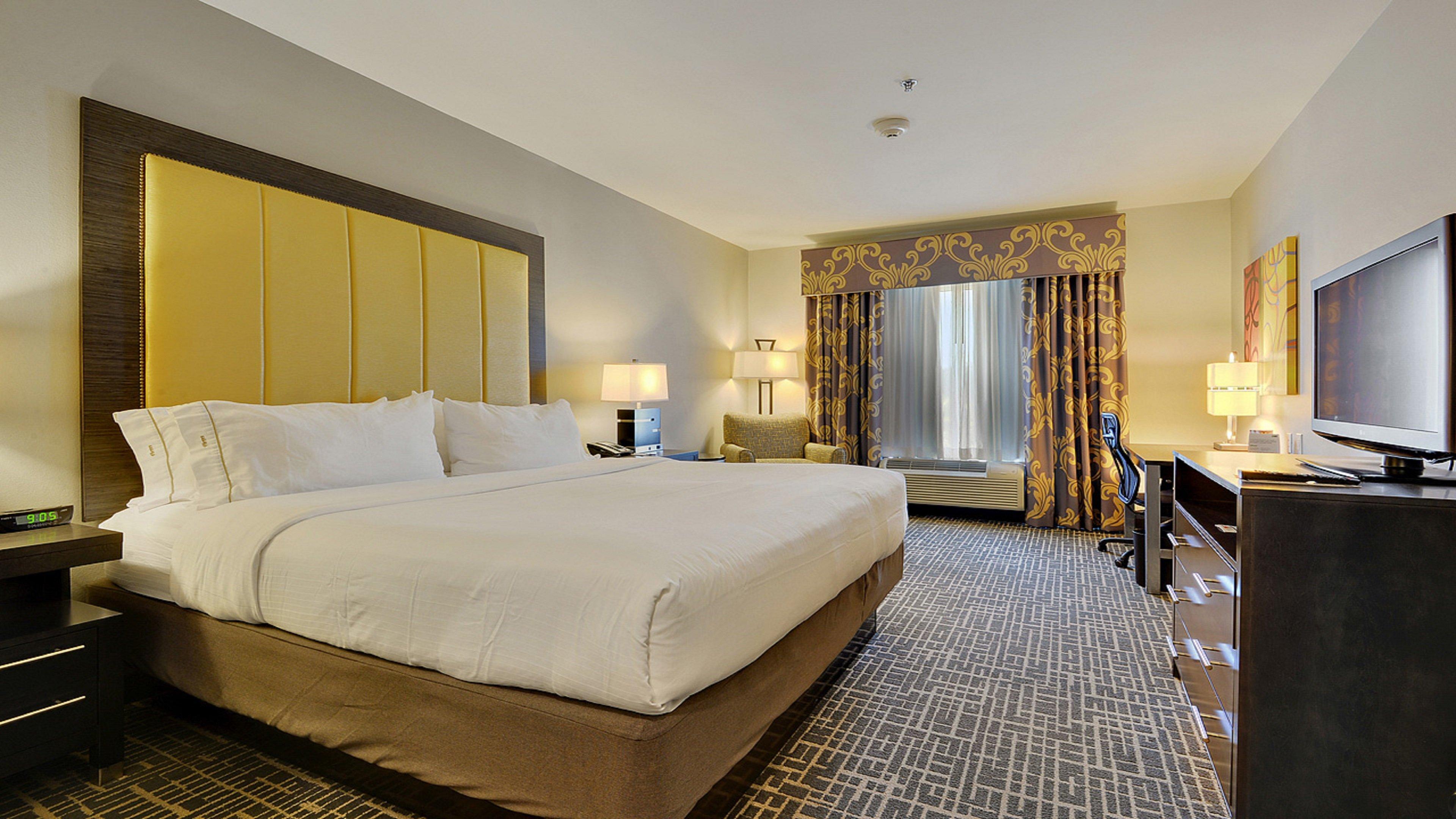 Holiday Inn Express & Suites Gonzales By Ihg Exterior photo